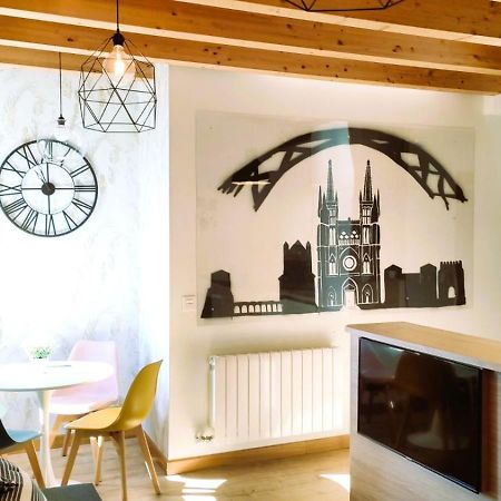 La Catedral Vut - Apt Para 4 Con Wifi En El Centro De Burgo Eksteriør bilde